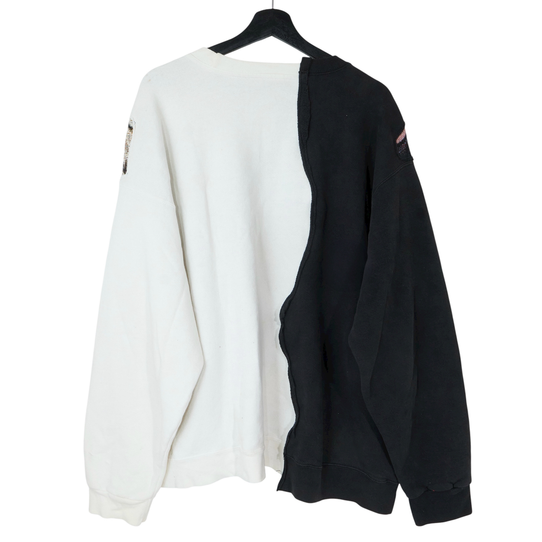 [1/1] VINTAGE "Change of Heart" Sweatshirt - Size XL