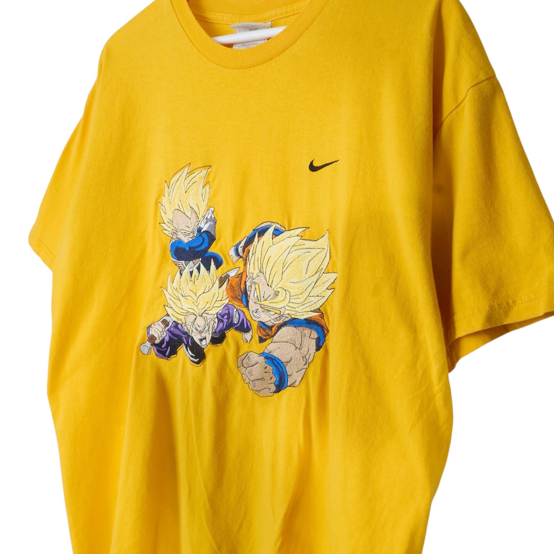 [1/1] (DBZ) VINTAGE "Saiyans" T-Shirt - Size Large